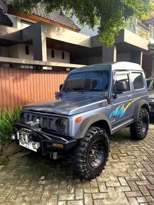 Jual bekas Dijual Cepat Katana Istimewa 4x4 Offroad,lokasi di Malang Kota