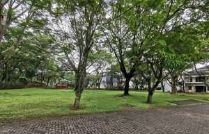 Dijual Cepat Kavling Di Cluster Giardina Foresta BSD 24x25 600m2 lokasi di Tangerang Kab., tersedia melalui melalui situs Olx