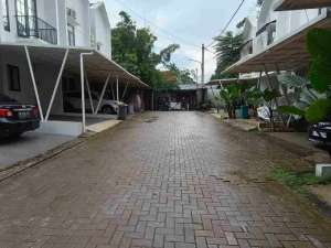 dijual cepat kavling siap bangun di cirendeu lokasi di Ciputat Timur, tersedia melalui melalui situs Olx