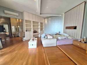 Dijual cepat rumah di Gading Residence Kelapa Gading Jakarta Utara lokasi di Jakarta Utara, tersedia melalui melalui situs Olx