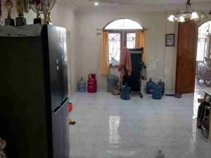 Dijual Cepat Rumah di Taman Palem Lestari lokasi di Jakarta Barat, tersedia melalui melalui situs Olx