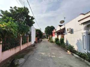 Dijual Cepat Rumah Hoek di Komplek Inkopad Tajur Halang, Bogor lokasi di Bogor Kab., tersedia melalui melalui situs Olx