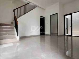 Dijual cepat rumah hook di Bintaro Tangerang Selatan bangunan baru lokasi di Tangerang Selatan Kota, tersedia melalui melalui situs Olx