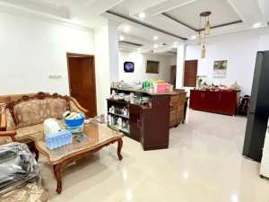 Dijual Cepat Rumah Mewah Lux siap huni Di Antapani Dekat puri dago Arcamanik Bandung lokasi di Bandung Kota, tersedia melalui melalui situs Olx