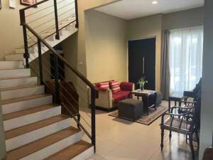 Dijual Cepat Rumah rapih siap Huni di The Address Cibubur lokasi di Bogor Kab., tersedia melalui melalui situs Olx