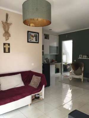 Dijual Cepat Rumah The Icon Full Furnish Bsd City lokasi di Tangerang Kab., tersedia melalui melalui situs Olx