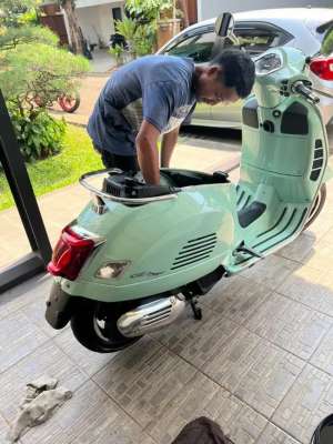 Jual bekas Dijual Cepat Vespa i-get V 150 2021,lokasi di Tangerang Selatan Kota