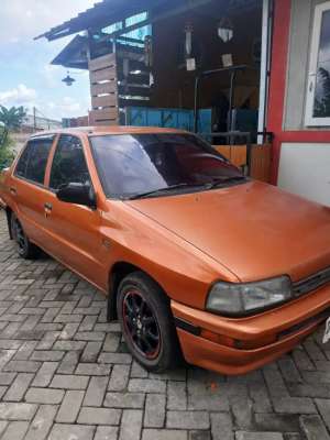 Jual bekas Dijual Charade Classy Warna Cantik, Jok bagus, Mesin Halus, Ban Baru,lokasi di  