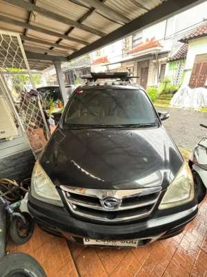 Jual bekas DIJUAL DAIHATSU XENIA 1.3 MT TAHUN 2008,lokasi di Tangerang Kab.