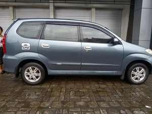 Jual bekas Dijual Daihatsu Xenia Xi 2011,lokasi di Surakarta Kota