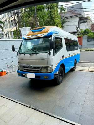 Jual bekas Dijual DYNA MICROBUS 2017 km 6rb saja LOW KM,lokasi di Jakarta Timur