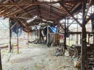 Dijual Ex Pabrik Harga hitung tanah - Tangerang Kota lokasi di Tangerang Kota, tersedia melalui melalui situs Olx