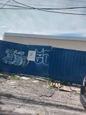 DIJUAL GEDUNG HITUNG TANAH RAYA KEDUNGSARI SURABAYA RON.A388 lokasi di Surabaya Kota, tersedia melalui melalui situs Olx