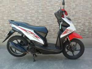 Jual bekas Dijual Honda Beat fi Stater halus 2016 mulus komplit,lokasi di Jakarta Barat