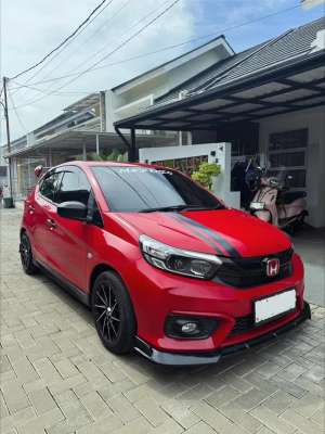 Jual bekas Dijual Honda Brio satya CVT 2022 RS Look Full Modif KM 50 Siap pakai,lokasi di Tangerang Kab.