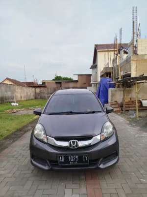 Jual bekas DiJual Honda Mobilio type S 2016,lokasi di Yogyakarta Kota
