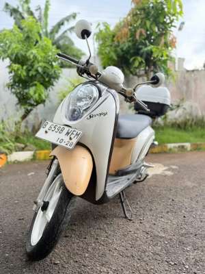 Jual bekas Dijual Honda Scoopy Tahun 2011,lokasi di  ,Tangerang Selatan Kota