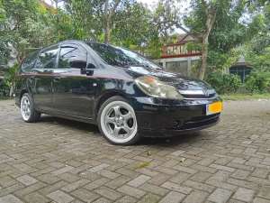 Jual bekas Dijual Honda Streem 1,7 AT, 2004,lokasi di Blora Kab.