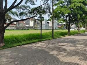 Dijual Kavling Di Jalan Jombang Masuk Kompleks Mewah Di Bintaro lokasi di Tangerang Selatan Kota, tersedia melalui melalui situs Olx