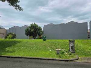 Dijual kavling HUK perumahan elit Cluster Crown Summarecon Serpong, view golf, dekat mall dekat sekolahan lokasi di Tangerang Kota, tersedia melalui melalui situs Olx