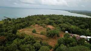 DIJUAL Kavling komersildi BELITUNGDeket tempat wisata dan hotel lokasi di Belitung Kab., tersedia melalui melalui situs Olx