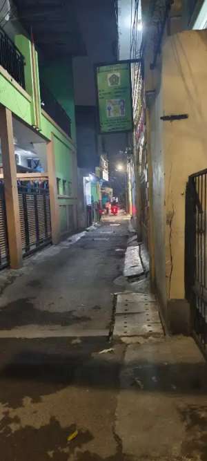 Dijual Kontrakan 2 lantai 6 pintu, lokasi Kedoya Jakarta barat lokasi di Jakarta Barat, tersedia melalui melalui situs Olx