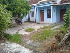 Dijualkontrakan disewakan Rumah Di Perum OSTIUM Pucangan Kartasura lokasi di Sukoharjo Kab., tersedia melalui melalui situs Olx