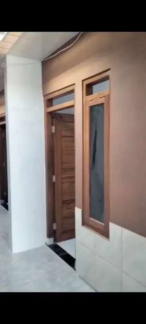 Dijual Kost Baru 5 Kamar lokasi di Surakarta Kota, tersedia melalui melalui situs Olx