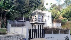 dijual lahanbangunan pinggir jalan lokasi di Purwakarta Kab., tersedia melalui melalui situs Olx