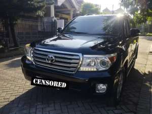Jual bekas DIJUAL LAND CRUISER VX V8 AT,lokasi di Gresik Kab.