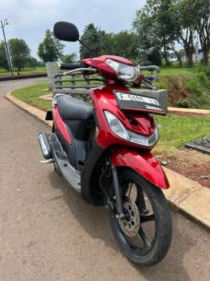 Jual bekas Dijual Mio Smile 2010 Merah Maroon pajak hidup panjang,lokasi di Depok Kota