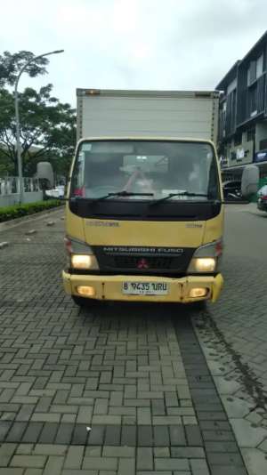 Jual bekas DIJUALMitsubishi Colt Diesel FE71 Double BanTangan Pertama,lokasi di Tangerang Kab.