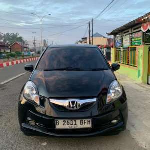 Jual bekas Dijual Mobil Brio E Manual,lokasi di Bengkulu Kota