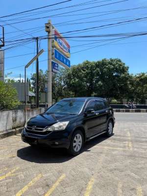 Jual bekas dijual mobil honda crv gen 3 tahun 2010 surat lengkap,lokasi di Banjarbaru Kota