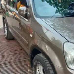 Jual bekas Dijual mobil pribadi pajak off 2x ban baru gnti,lokasi di Jakarta Utara