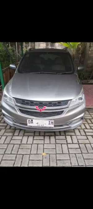 Jual bekas Dijual Mobil Wuling Cortez,lokasi di Banjarmasin Kota