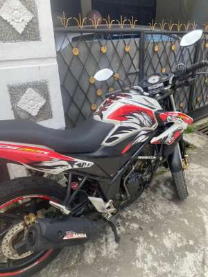 Jual bekas Dijual motor CB 150R,lokasi di Bandung Kab.