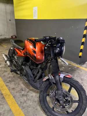 Jual bekas dijual motor custom,lokasi di Jakarta Barat
