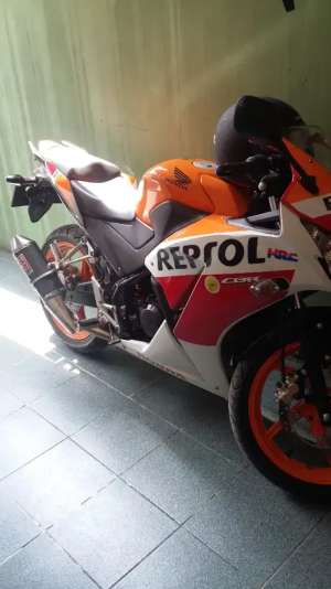 Jual bekas Dijual Motor Honda CBR 150 Tahun 2015,lokasi di  ,Depok Kota
