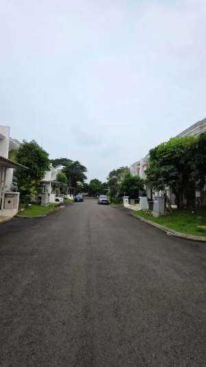 Dijual Murah Cluster Flamingo The Springs lokasi di Tangerang Kota, tersedia melalui melalui situs Olx