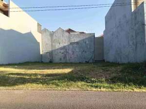 Dijual Murah Kavling Dian Istana Wiyung lokasi di Surabaya Kota, tersedia melalui melalui situs Olx