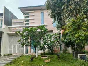 Dijual Murah Rumah The Mansion Pakuwon IndahSHM lokasi di Surabaya Kota, tersedia melalui melalui situs Olx