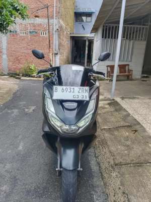 Jual bekas Dijual PCX 160 Tahun 2021 Nego,lokasi di Semarang Kota