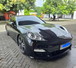 Jual bekas Dijual Porsche Panamera 3.6L V6 PDK AT 2012,lokasi di Bekasi Kota