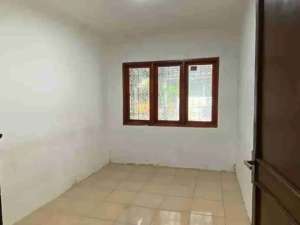 Dijual rumah 1,5 lantai di Cisaranten kulon Arcamanik Bandung lokasi di Bandung Kota, tersedia melalui melalui situs Olx