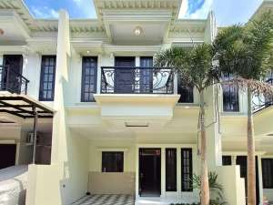 Dijual Rumah 2 Lantai 800 an Juta Di Ciganjur Jagakarsa lokasi di Jakarta Selatan, tersedia melalui melalui situs Olx