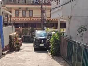 Dijual Rumah 2 Lantai Di Klp Gading, Pegangsaan Dua, Jakut lokasi di Jakarta Utara, tersedia melalui melalui situs Olx