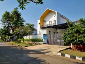 Dijual Rumah 2 Lantai di Jatibening Bekasi. Bangunan Baru,Tidak Banjir lokasi di Bekasi Kota, tersedia melalui melalui situs Olx