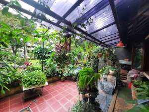 DIJUAL RUMAH 2 LANTAI DI JL. HANG JEBAT KEBAYORAN BARUJAKARTA SELATANSHMIMB lokasi di Jakarta Selatan, tersedia melalui melalui situs Olx