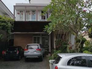 Dijual Rumah 2 Lantai di Taman Beverly Karawaci By Rumah Chinida lokasi di Tangerang Kota, tersedia melalui melalui situs Olx